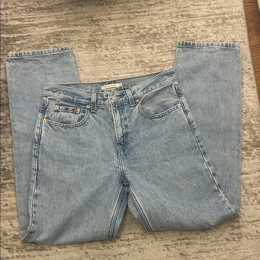 Levi low pro straight jeans